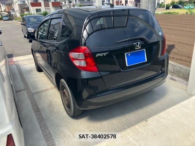 Honda FIT 2010-01 8035568-3