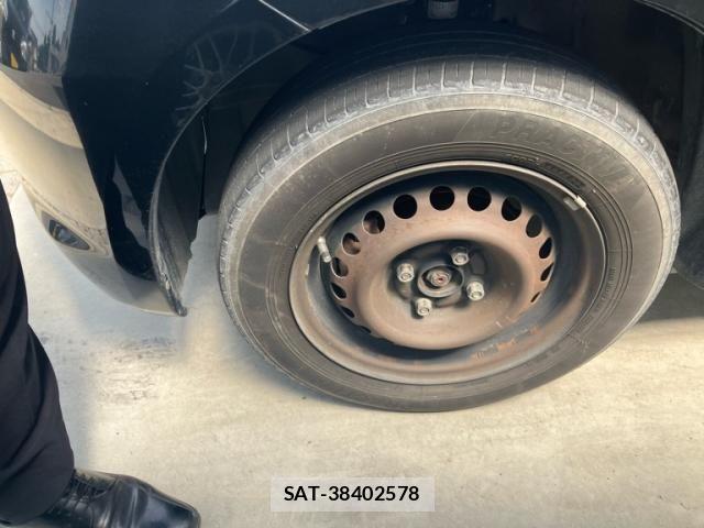 Honda FIT 2010-01 8035568-5