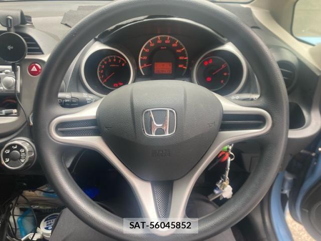 Honda FIT 2013-02 8035561-12