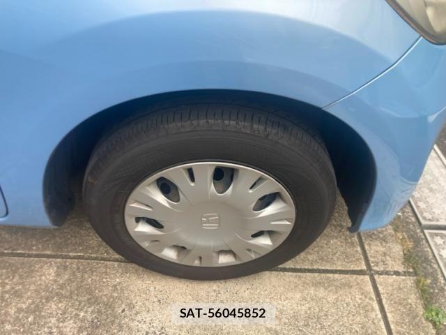 Honda FIT 2013-02 8035561-3