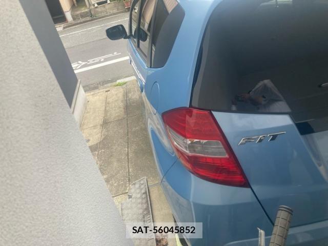 Honda FIT 2013-02 8035561-8