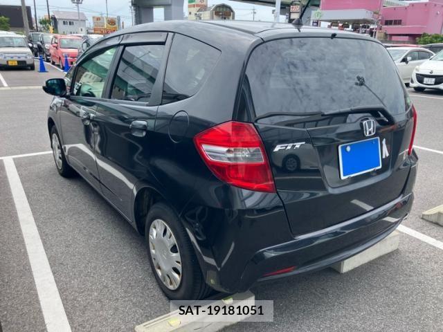 Honda FIT 2013-07 8035564-2