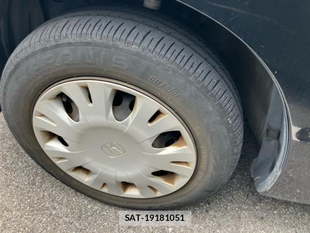 Honda FIT 2013-07 8035564-8