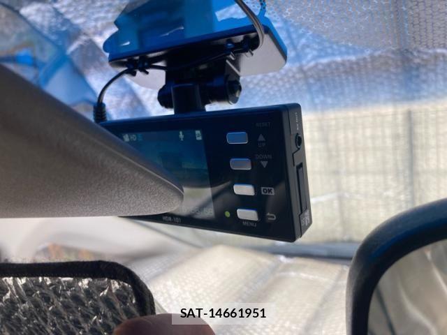 Honda FIT 2009-08 8035562-15