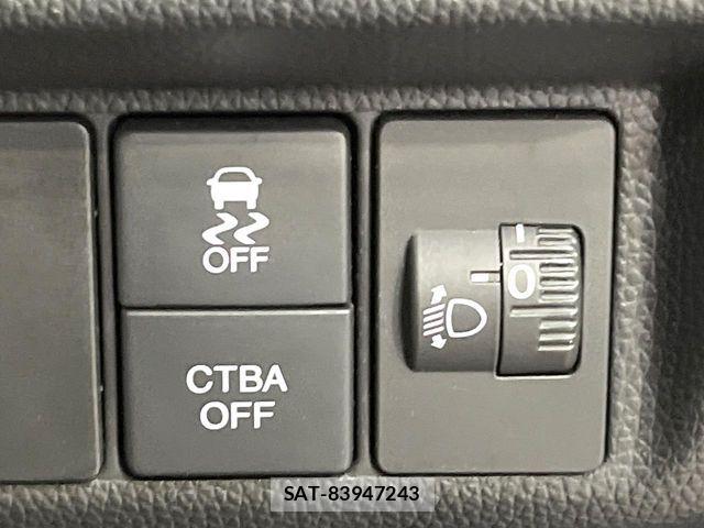 Honda FIT 2014-03 8035549-5