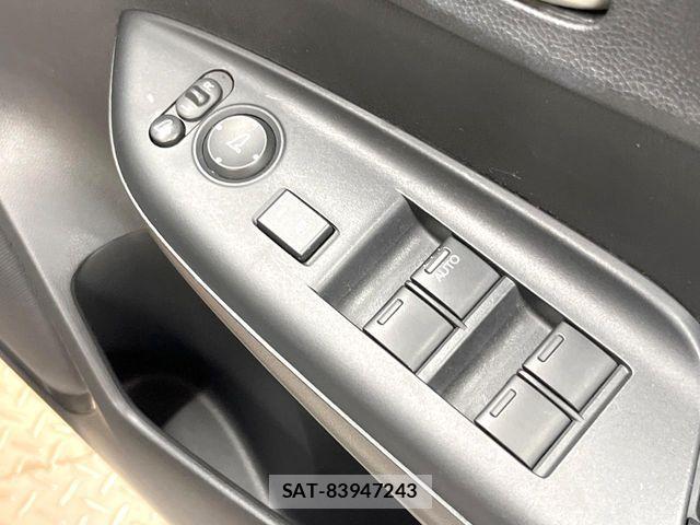 Honda FIT 2014-03 8035549-6
