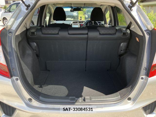 Honda FIT 2015-11 8035554-11