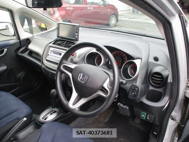 Honda FIT 2011-07 8035560-11