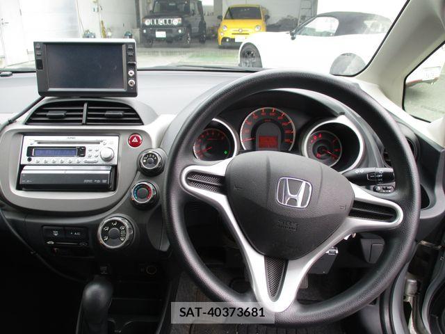Honda FIT 2011-07 8035560-1