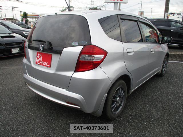 Honda FIT 2011-07 8035560-2