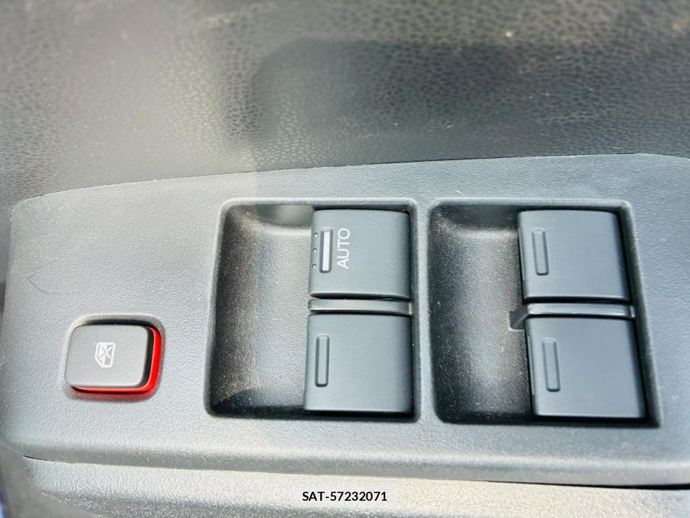 Honda FIT 2009-12 7972161-21