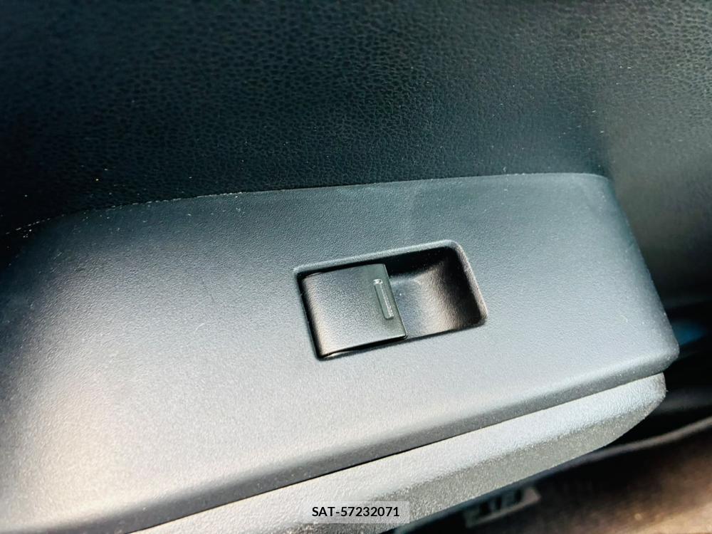 Honda FIT 2009-12 7972161-23