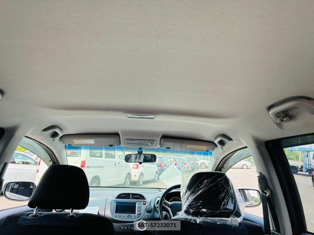 Honda FIT 2009-12 7972161-24