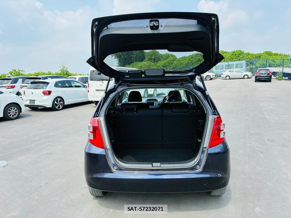 Honda FIT 2009-12 7972161-26