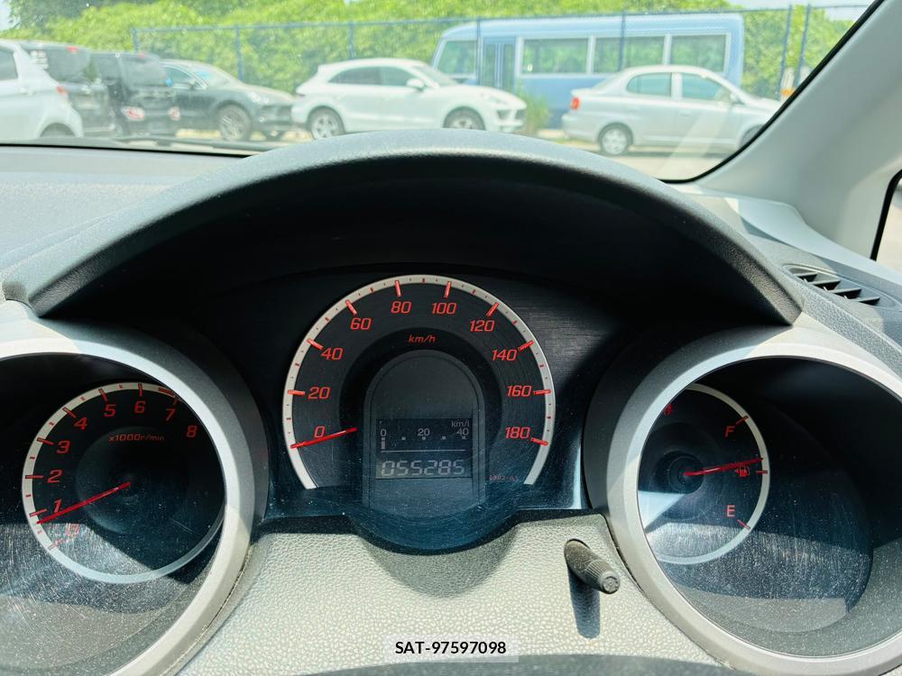 Honda FIT 2009-09 7972160-15