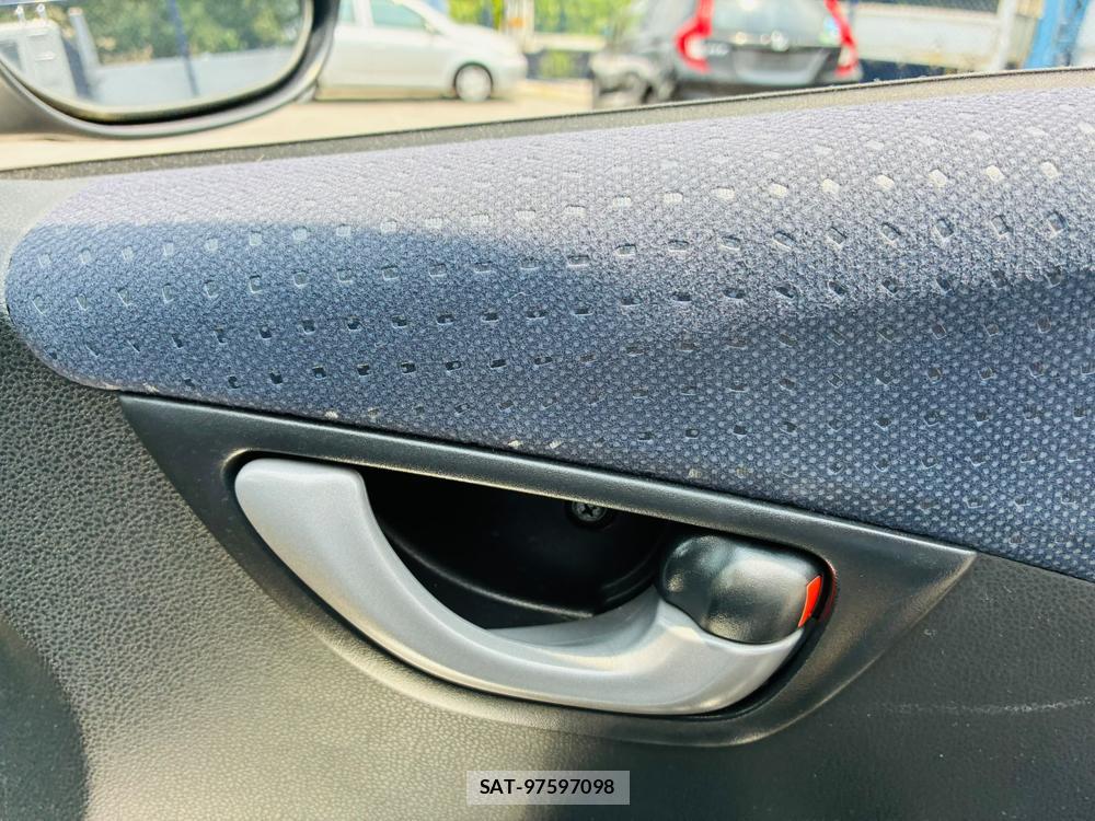 Honda FIT 2009-09 7972160-20