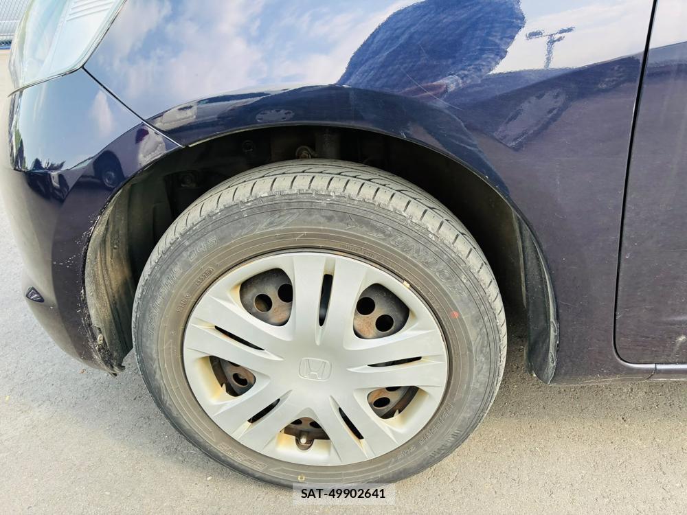 Honda FIT 2010-04 7927510-29