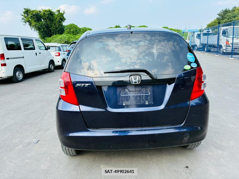 Honda FIT 2010-04 7927510-3