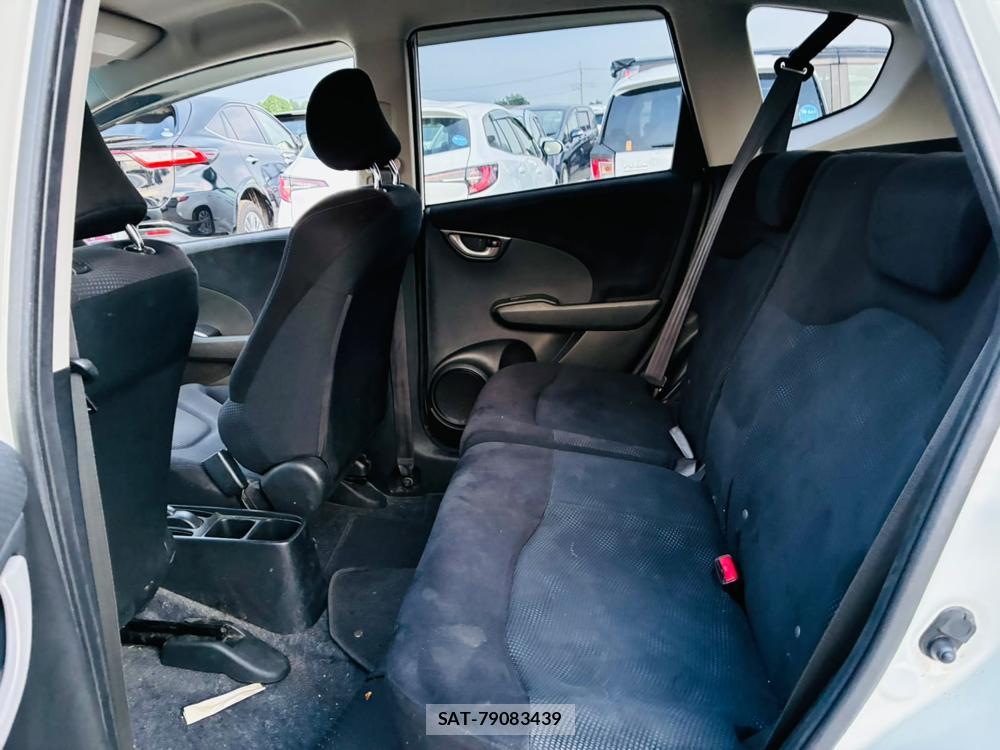 Honda FIT 2012-03 7957954-9