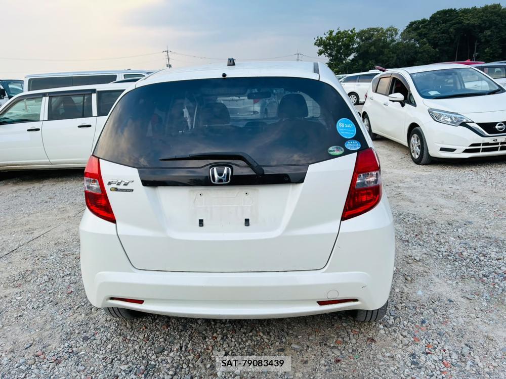 Honda FIT 2012-03 7957954-3