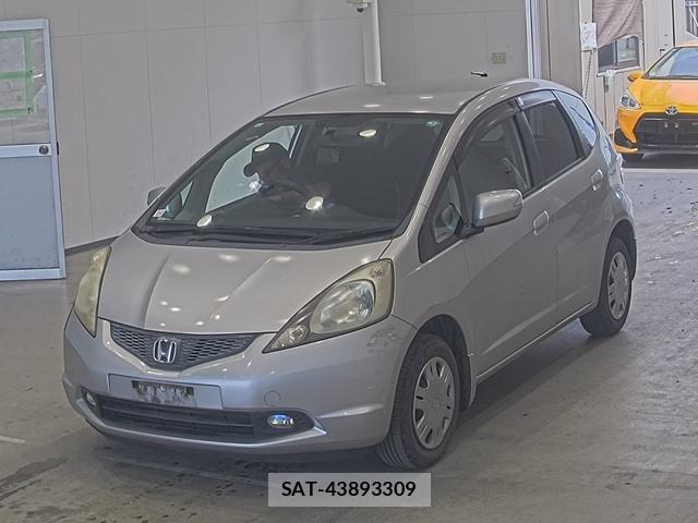 Honda FIT 2009-10 8032640-0