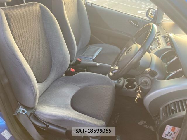 Honda FIT 2003-03 8073761-12