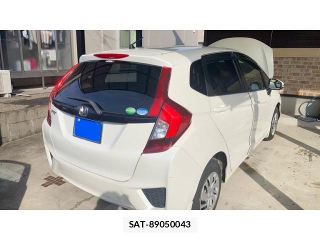Honda FIT 2015-08 8073756-4