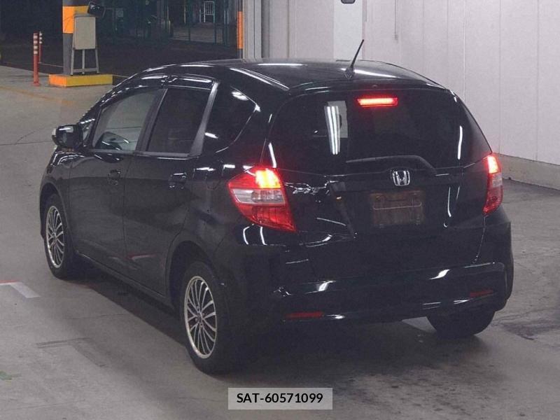 Honda  2011-12 8066500-2