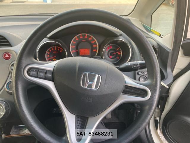 Honda FIT 2011-10 8073765-14