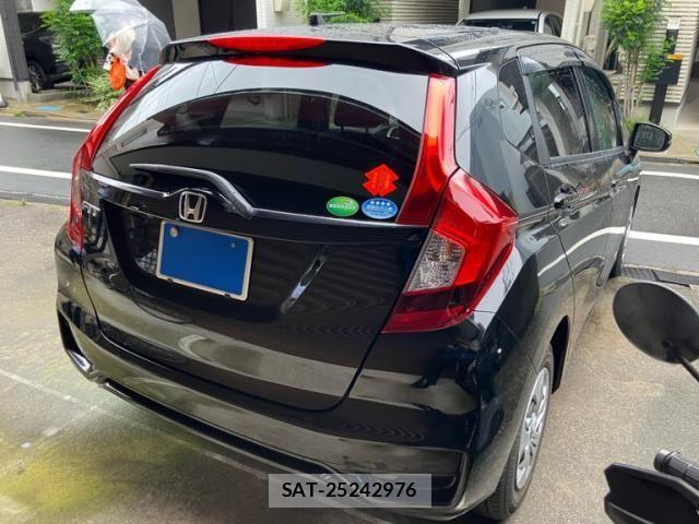 Honda FIT 2017-09 8073755-24