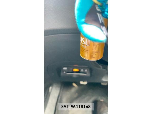 Honda FIT 2011-02 8073758-12