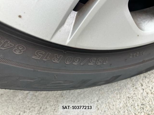 Honda FIT 2018-03 8073754-6
