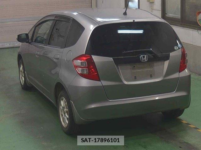Honda FIT 2009-10 7946264-3