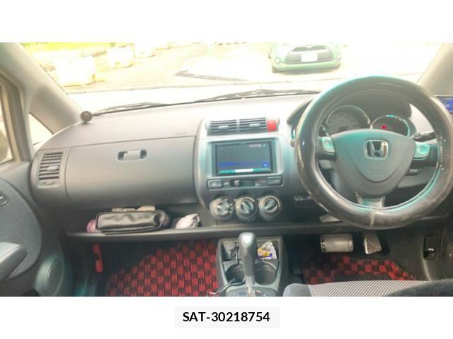 Honda FIT 2004-01 8073764-11
