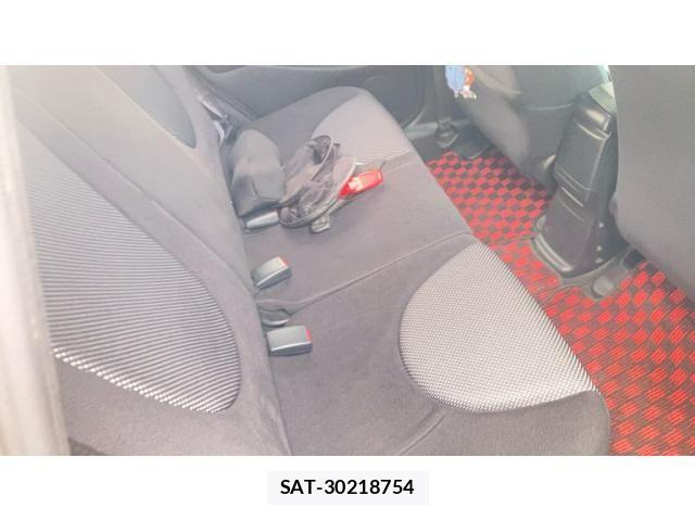 Honda FIT 2004-01 8073764-12