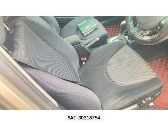 Honda FIT 2004-01 8073764-13