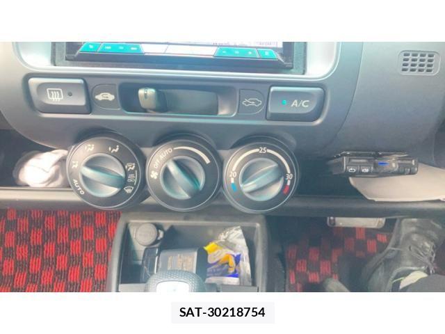 Honda FIT 2004-01 8073764-18