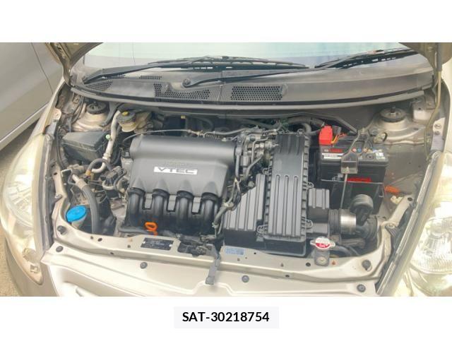 Honda FIT 2004-01 8073764-21