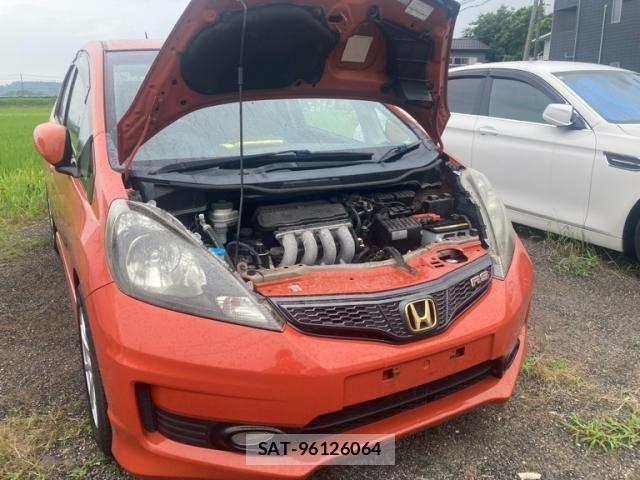 Honda FIT 2010-12 8073757-1