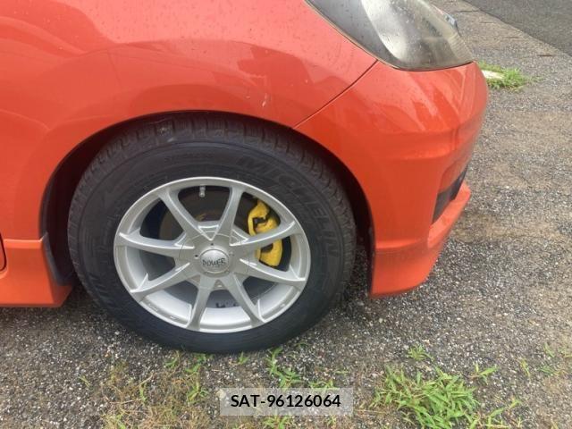 Honda FIT 2010-12 8073757-5