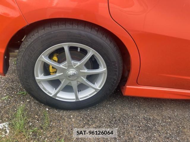 Honda FIT 2010-12 8073757-6