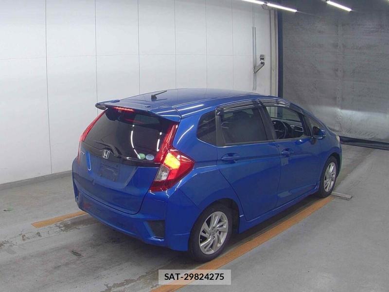 Honda FIT 2013-11 8083205-1