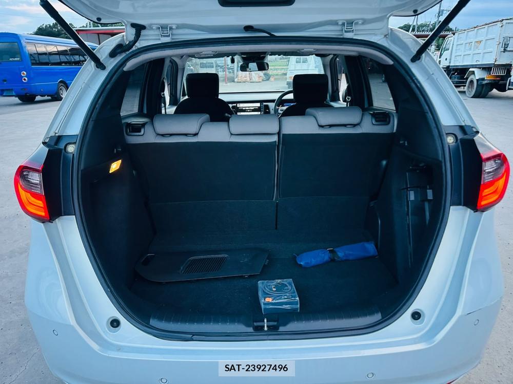 Honda FIT 2020-05 7609420-25