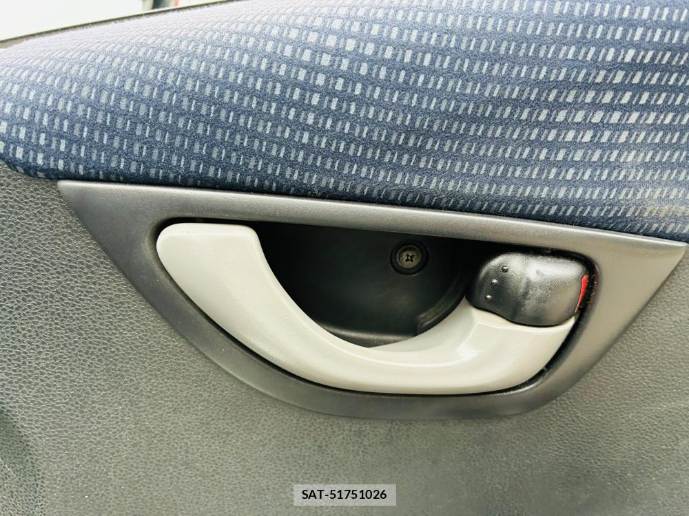 Honda FIT 2012-05 8056362-21