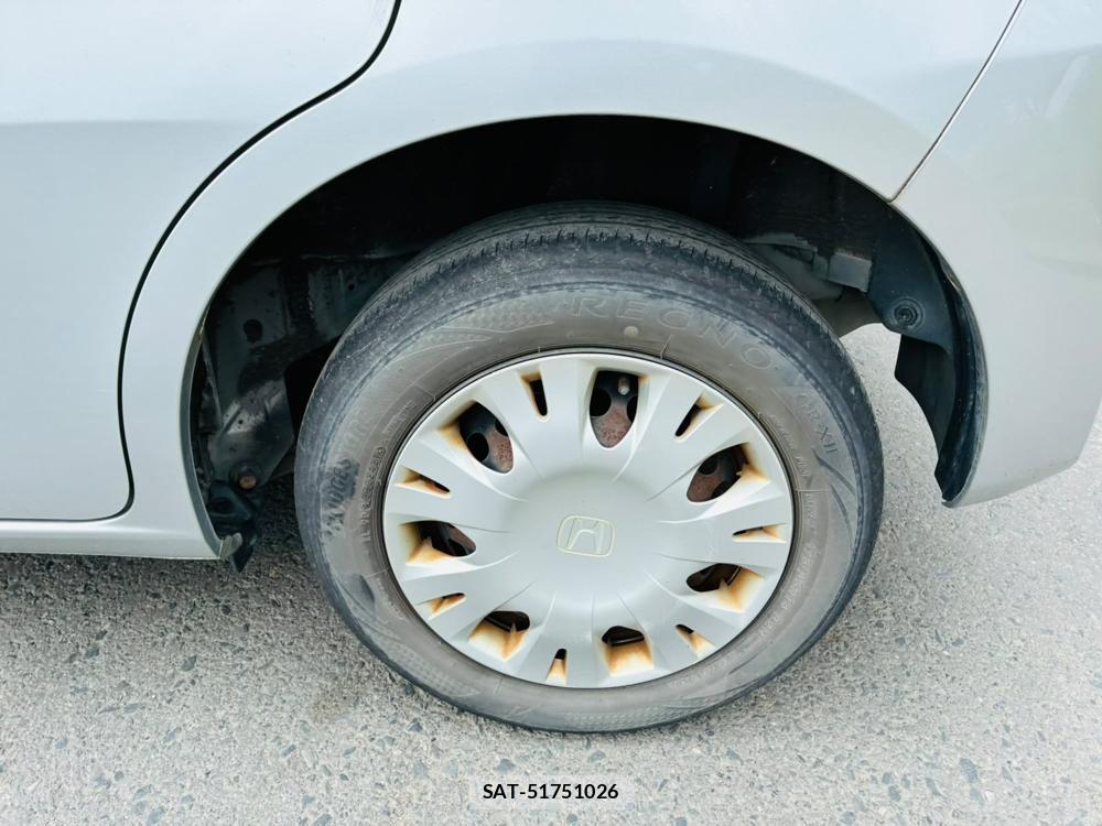 Honda FIT 2012-05 8056362-30