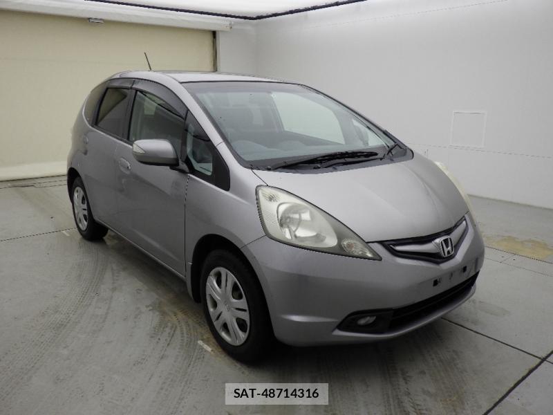 Honda FIT 2009-06 8092276-3