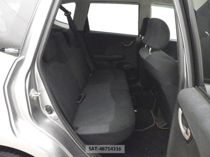 Honda FIT 2009-06 8092276-4