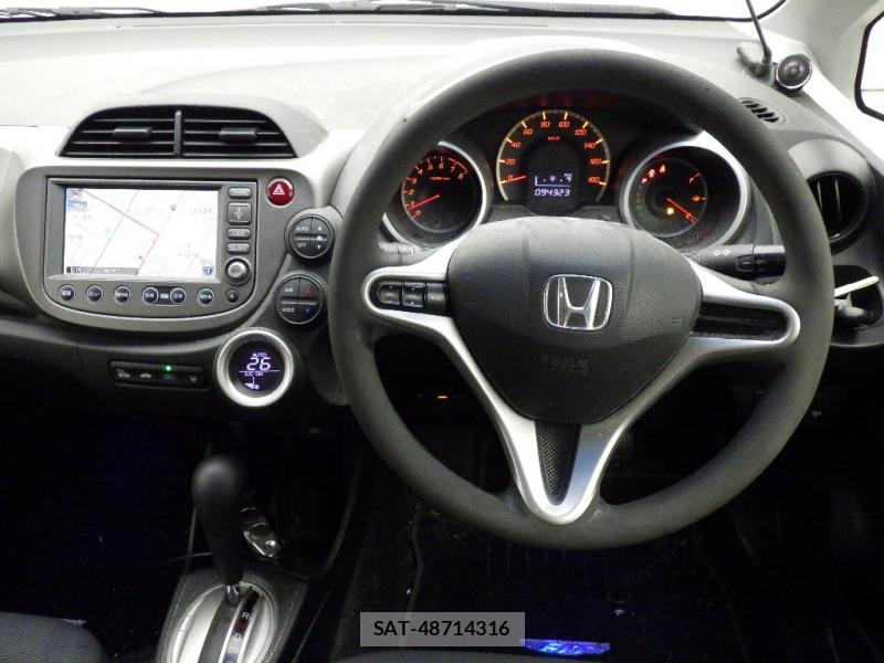 Honda FIT 2009-06 8092276-6