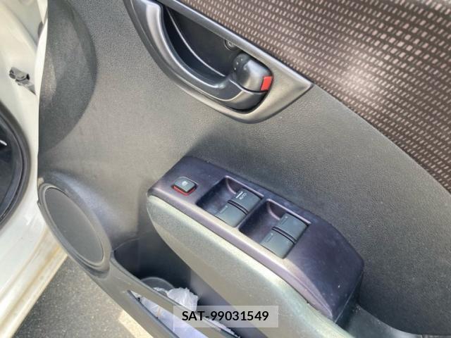 Honda FIT 2012-03 8099151-13