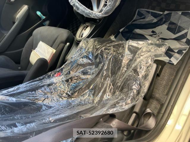 Honda FIT 2013-09 8099160-14